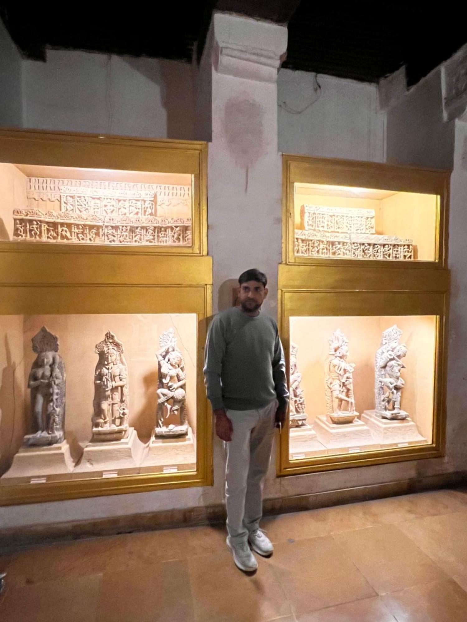 Hotel Grey Sky Nowe Delhi Zewnętrze zdjęcie